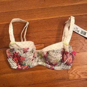 NWT Freya Padded Half Cup Bra 28DD